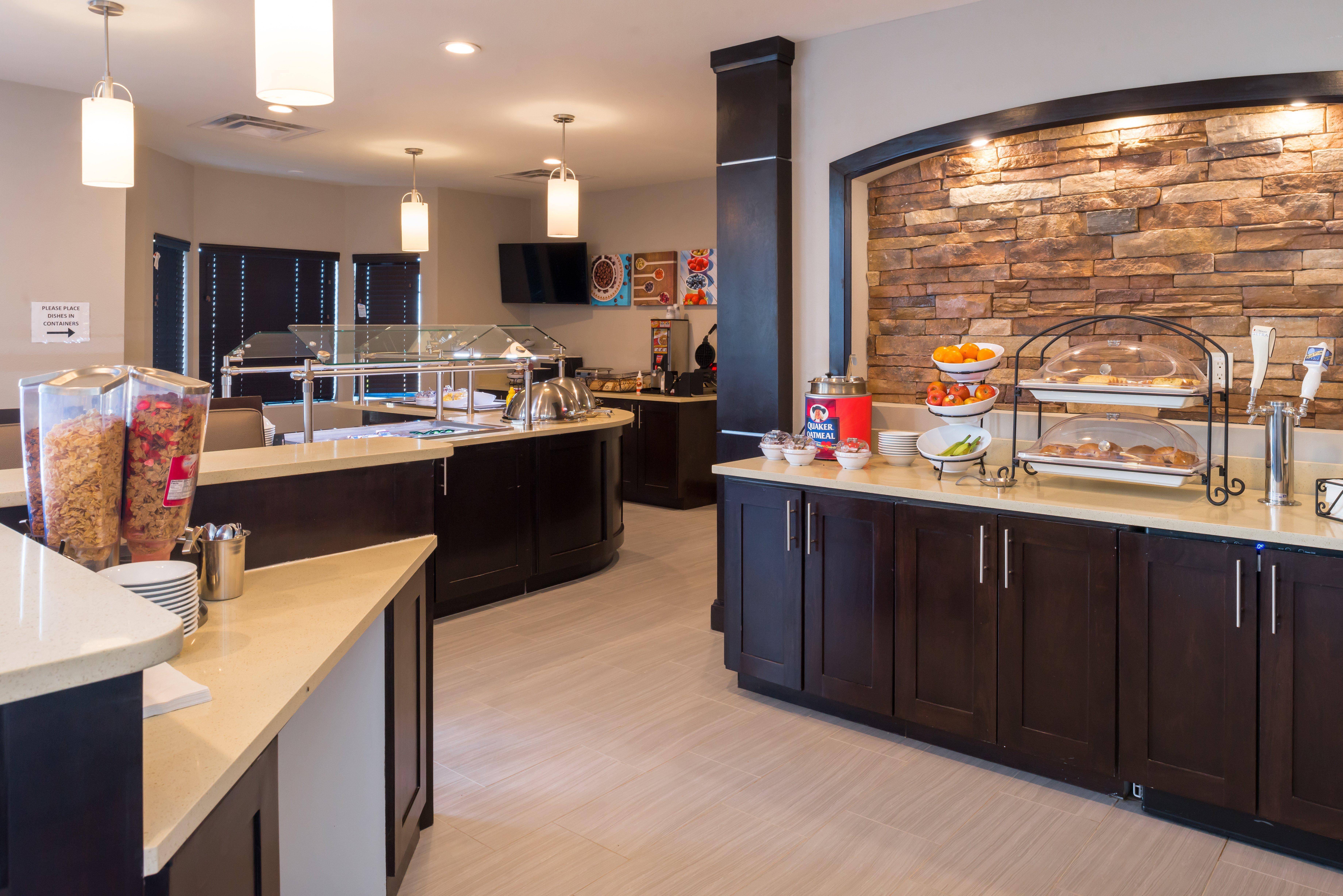 Staybridge Suites - Pecos By Ihg Zewnętrze zdjęcie